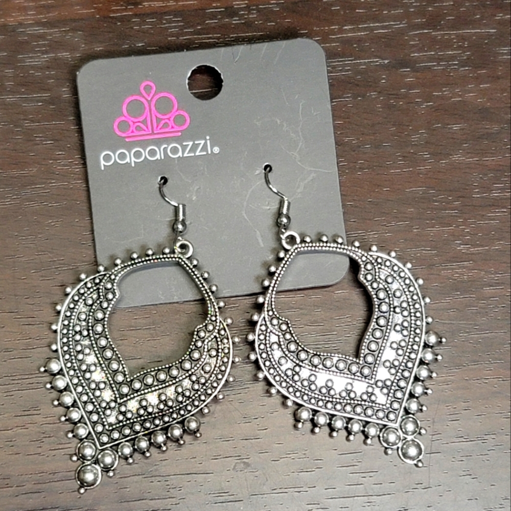 Vintage Paparazzi Boho Earrings
